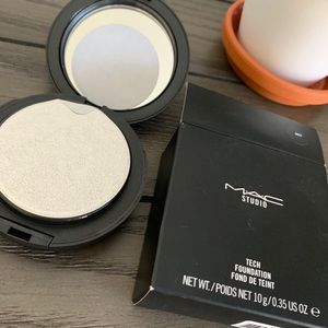 MAC Studio Tech Foundation NC25